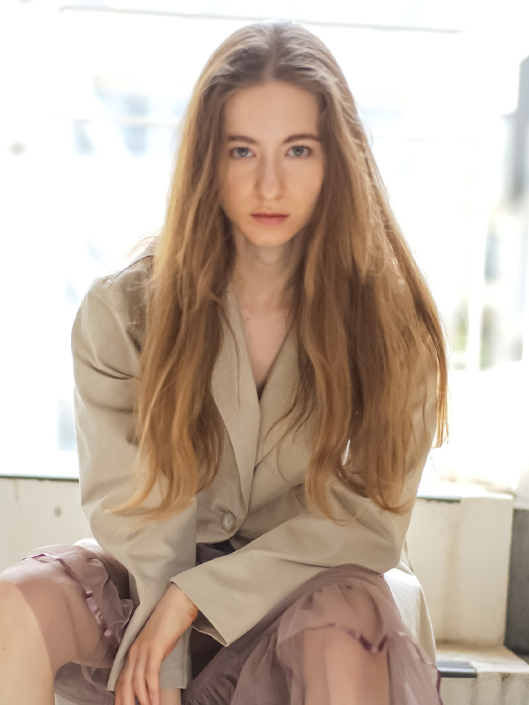 Allure Long ヘアースタイル