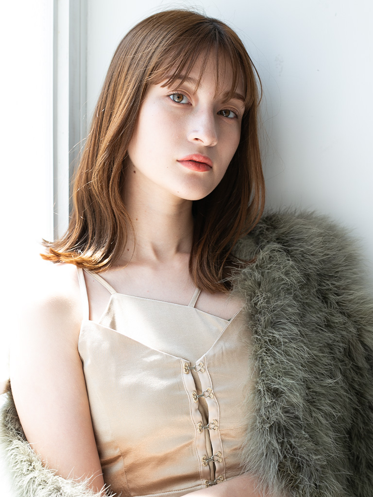 Allure Medium ヘアースタイル
